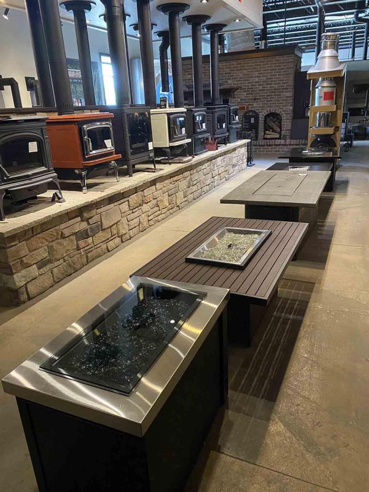 Vente et pose de tables à feu