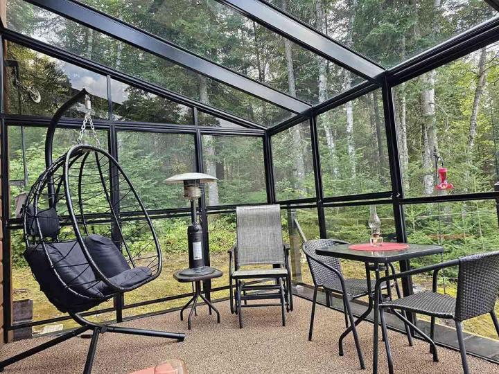Pose de solarium et d'auvent Granby