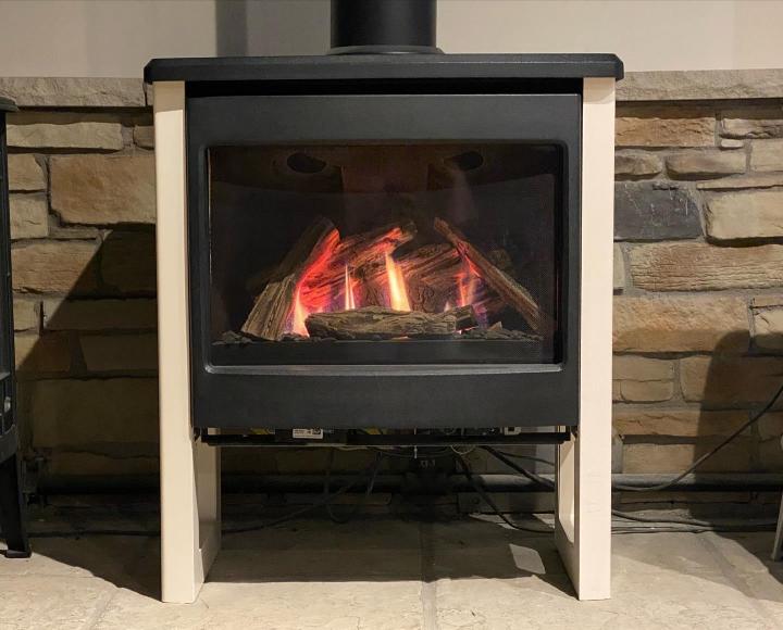 Pose de poêles et foyers Granby