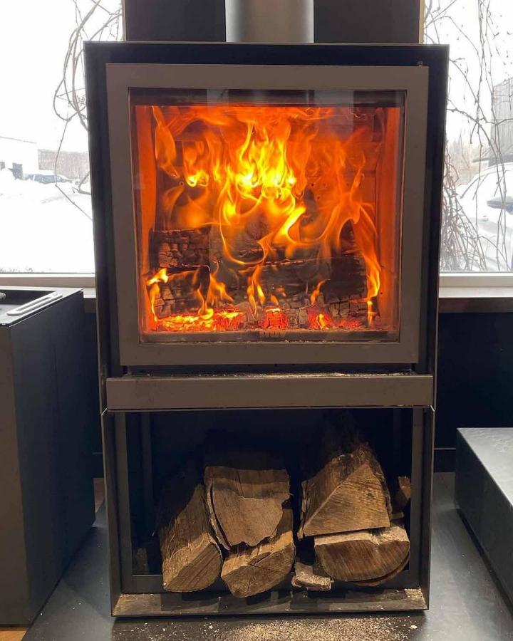 Vente et installation de fournaises au bois et au gaz